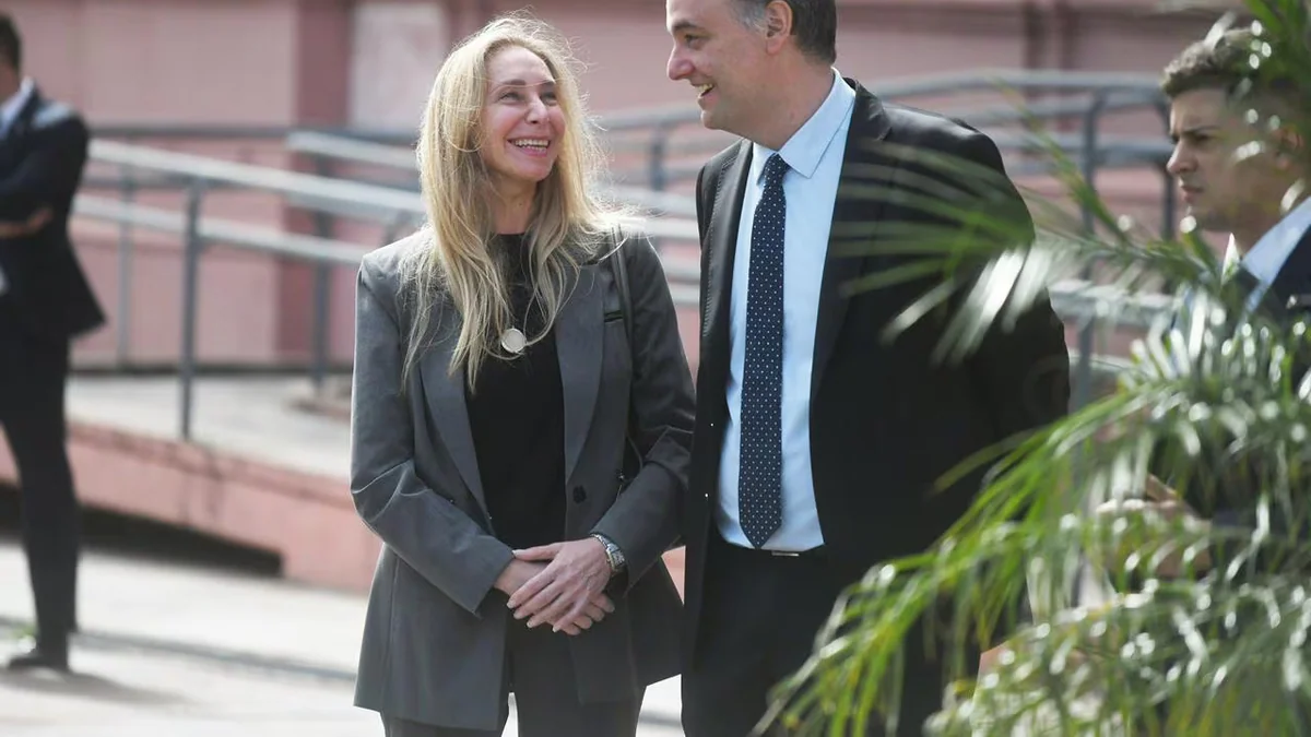 Karina Milei elogió a Manuel Adorni tras la renuncia: “Sos una persona íntegra, valiosa y muy querida por todos nosotros”