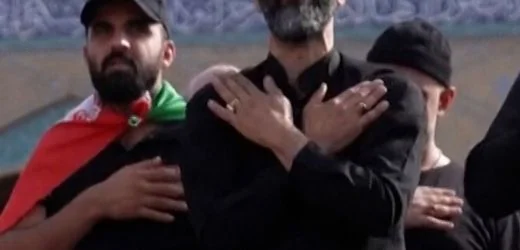 Iran: Regime macht Trauerkundgebung in Teheran zur Machtdemonstration