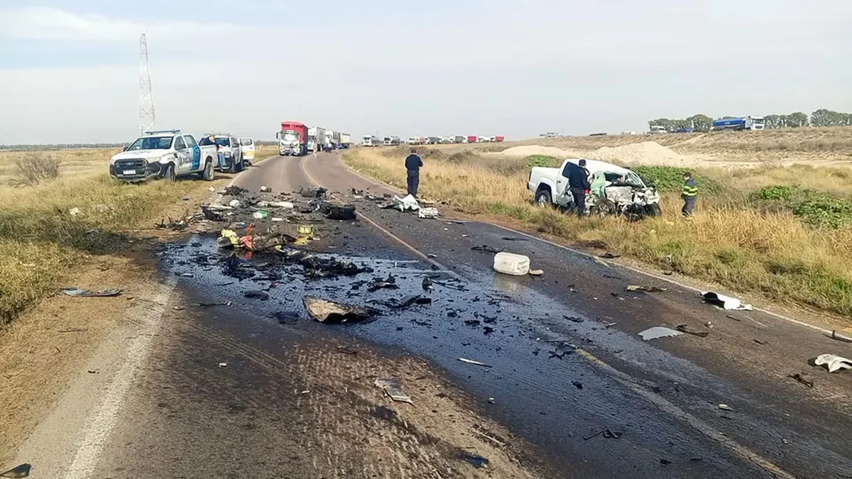 Trágico choque frontal en una ruta de Bahía Blanca: hay dos víctimas fatales