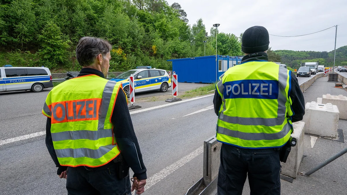 Polizeibeauftragter: Grenzkontrollen "auf Dauer nicht tragbar"