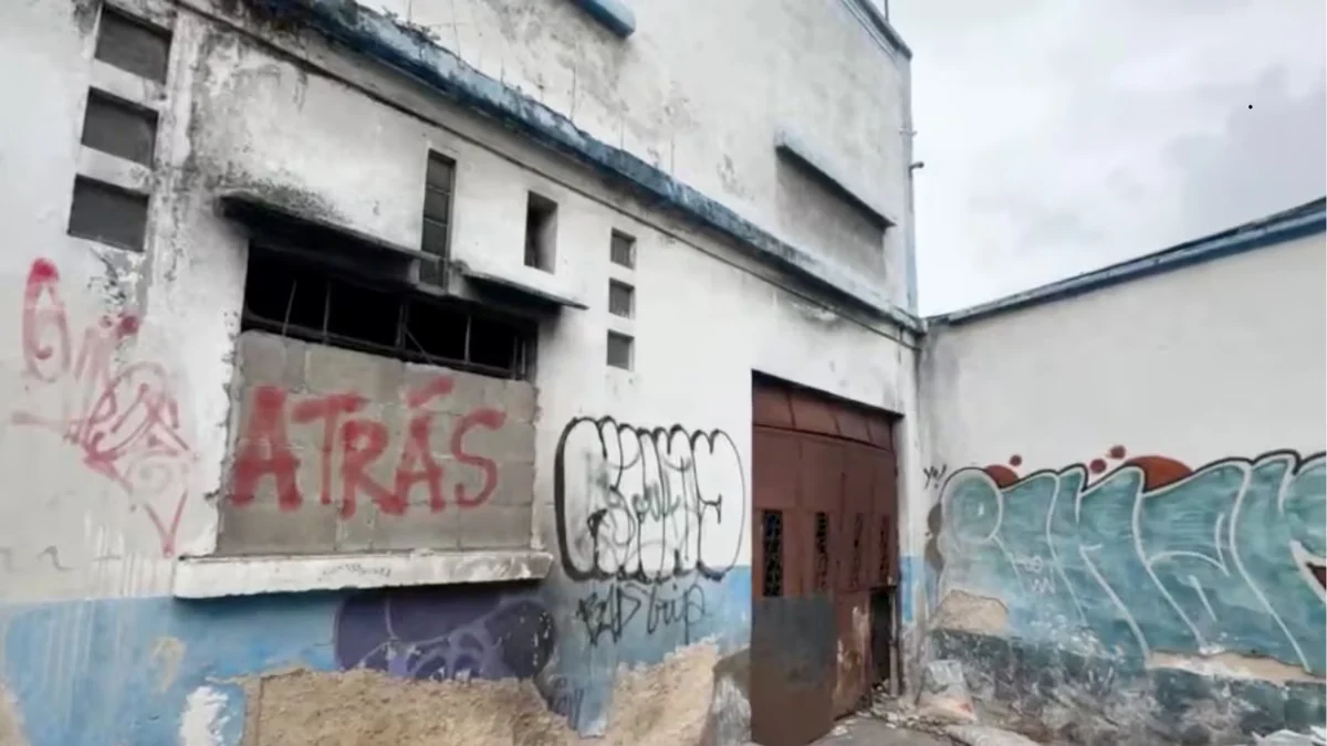 Hallaron un cadáver en descomposición en el segundo nivel de una vivienda abandonada en Guatemala