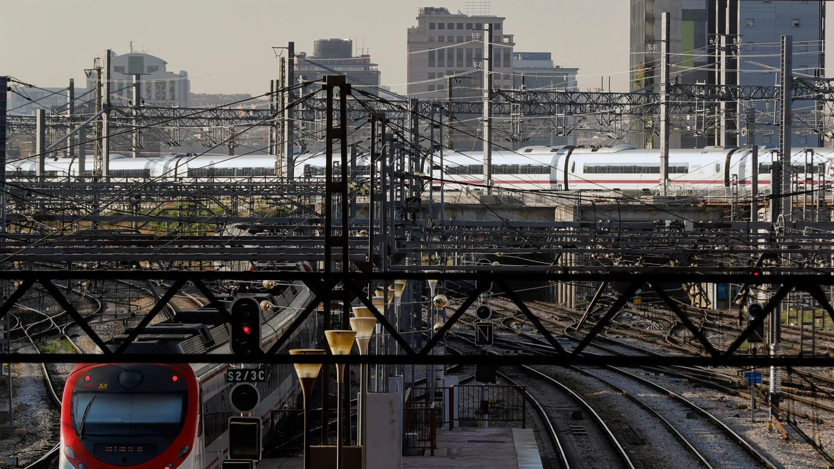 Transportes rechaza ante Bruselas adaptar el ancho de vía ibérico al europeo porque costaría 30.000 millones
