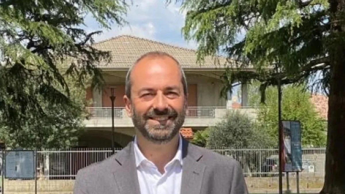 El pueblo con 850 perros y 280 niños cuyo alcalde quiere cobrar un impuesto a las mascotas: "Vuestro labrador no os va a pagar la jubilación"