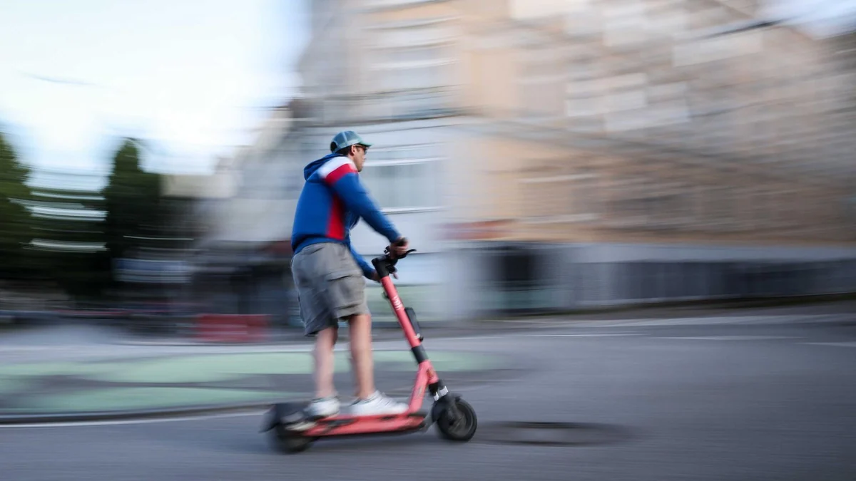Unfälle mit E-Rollern - Opfer sollen leichter Schadenersatz erhalten