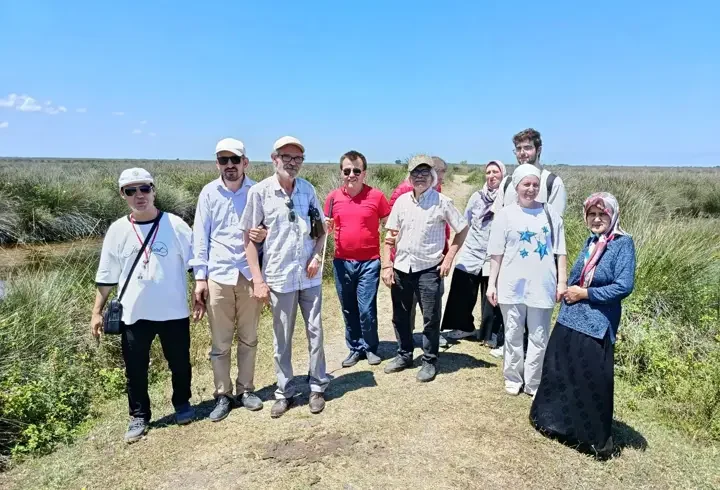 Samsun'da görme engelliler ve aileleri Kızılırmak Deltası Kuş Cenneti'ni gezdi