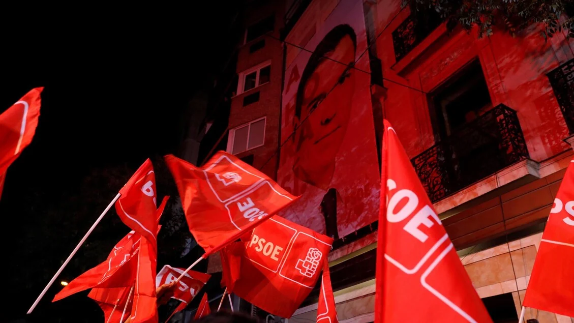 Spagna, media: 'La Guardia Civil nella sede centrale del Partito Socialista a Madrid'