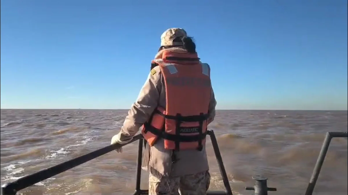 Sigue la búsqueda de la embarcación con cinco tripulantes que partió desde Hudson y no regresó
