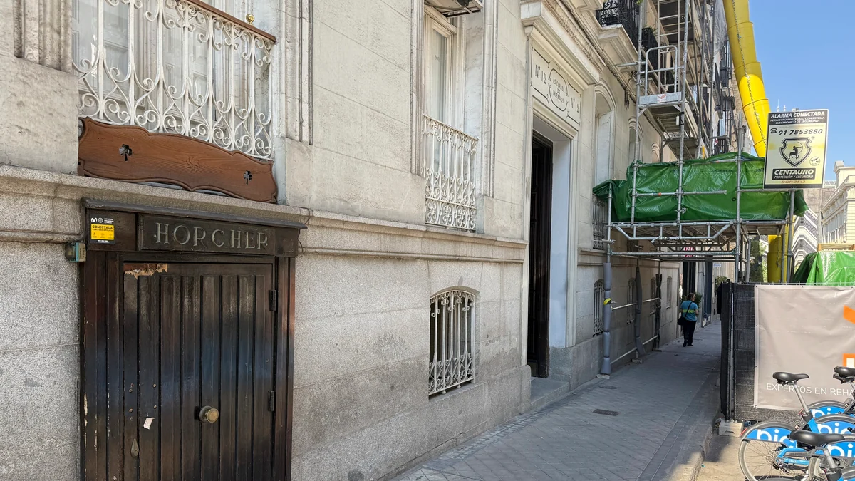 El restaurante Horcher, un clásico entre los clásicos, cierra temporalmente por las obras de reforma de su edificio