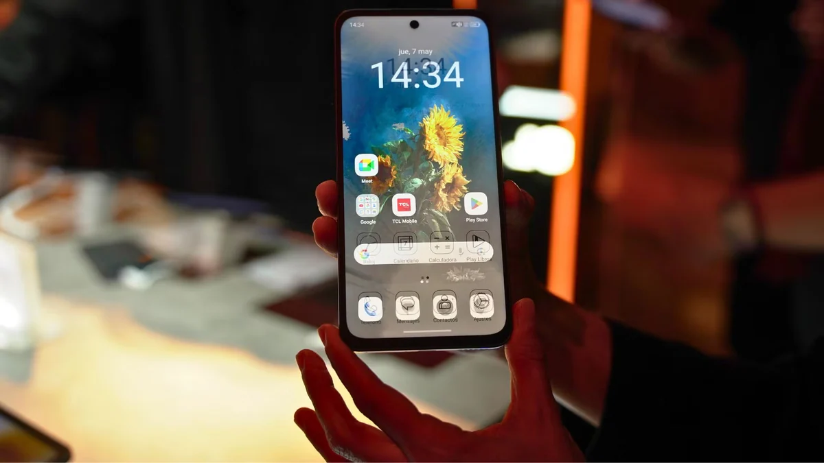 Protección visual y producción local: así son los nuevos smartphones disponibles en el mercado argentino