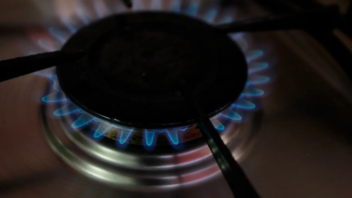 La factura del gas sube un 21,5% en julio por el regreso del IVA al 21% y el precio del petróleo disparado