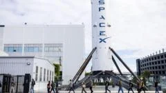 Elon Musk's SpaceX valued at nearly $1.8tn ahead of record share sale