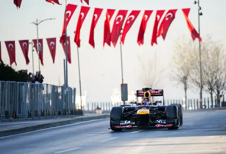 Formula 1 için sürpriz Türkiye açıklaması! Beklenenden daha erken gelebilir...