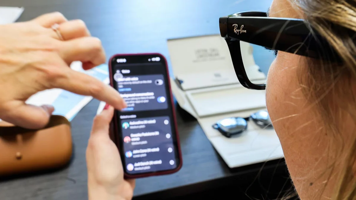 Meta retira el código de reconocimiento facial identificado en la aplicación para sus gafas inteligentes