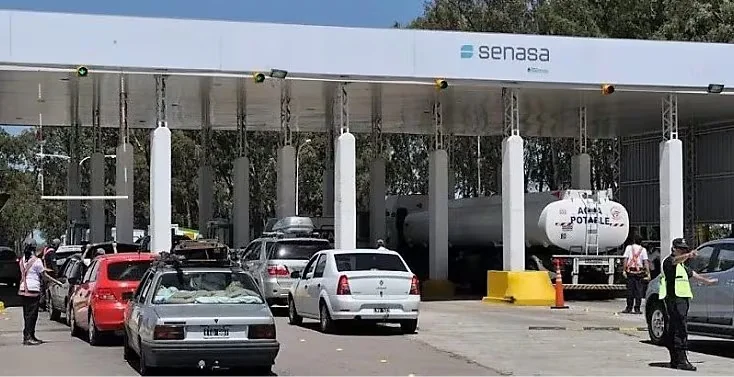 Rutas, puertos y aeropuertos: los controles que protegen la producción de la Patagonia