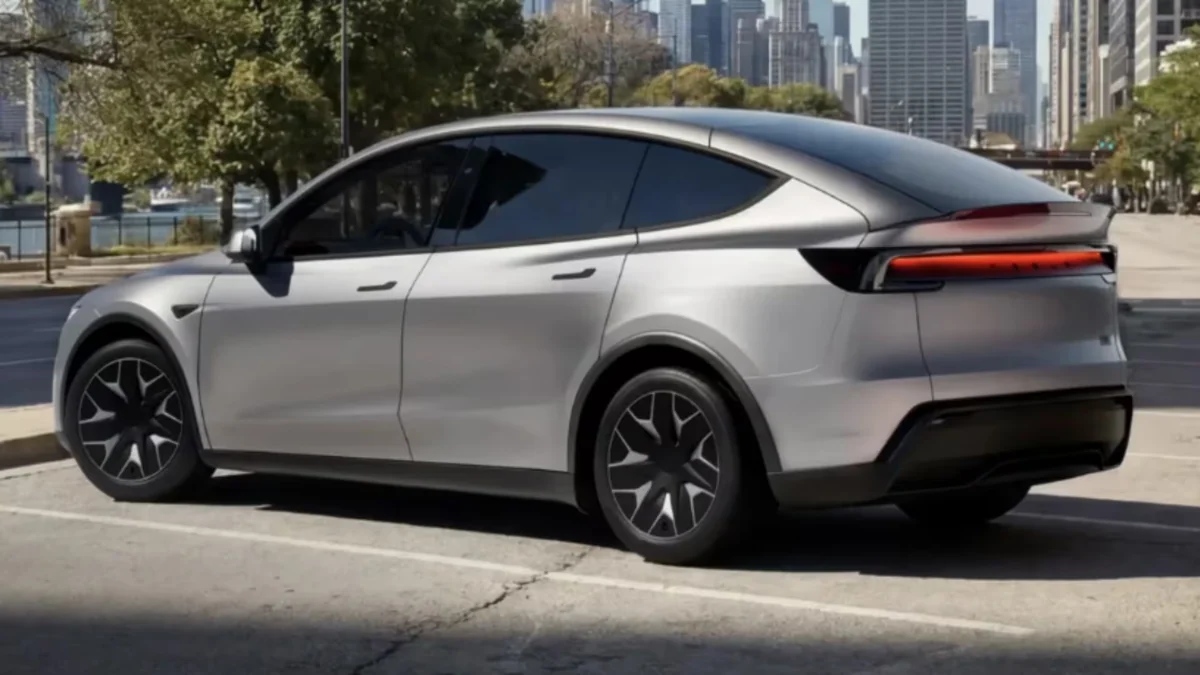 Tesla lanza el Model YL: así es su nuevo SUV eléctrico con seis asientos para familias