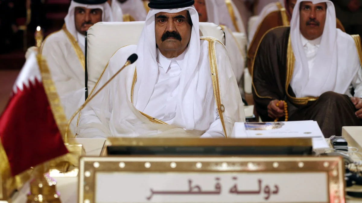 El emir que hizo de Qatar una pujante y 'temida' nación del Golfo a golpe de petrodólares y del canal