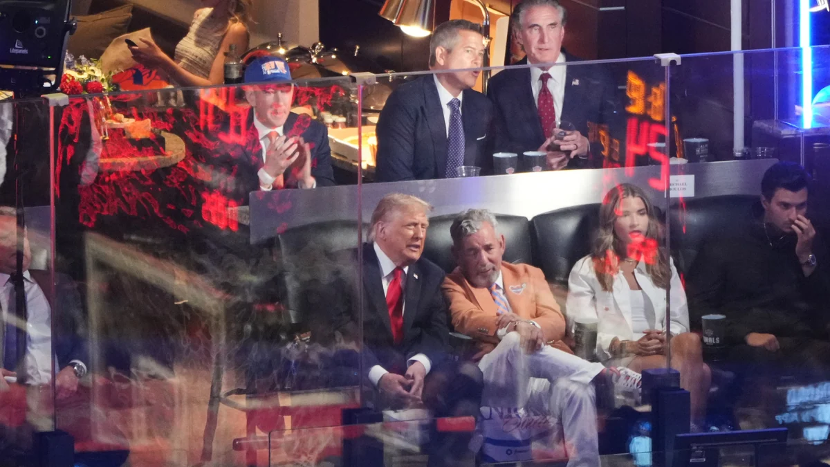 Trump se convierte en el primer presidente de EEUU que asiste a una final de la NBA: abucheado durante el himno y siestita en el tercer cuarto
