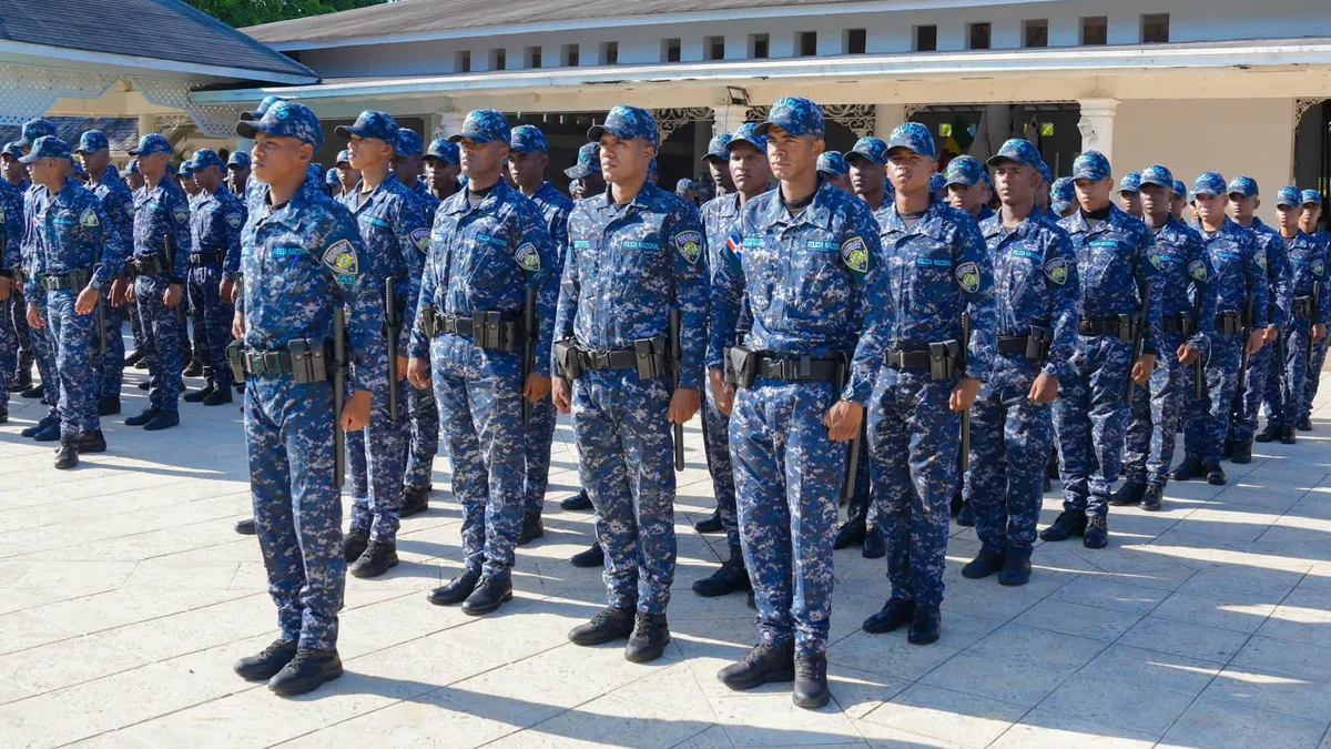 Senado de República Dominicana aprueba en primera lectura la reforma policial con nuevas sanciones y límites al uso de la fuerza