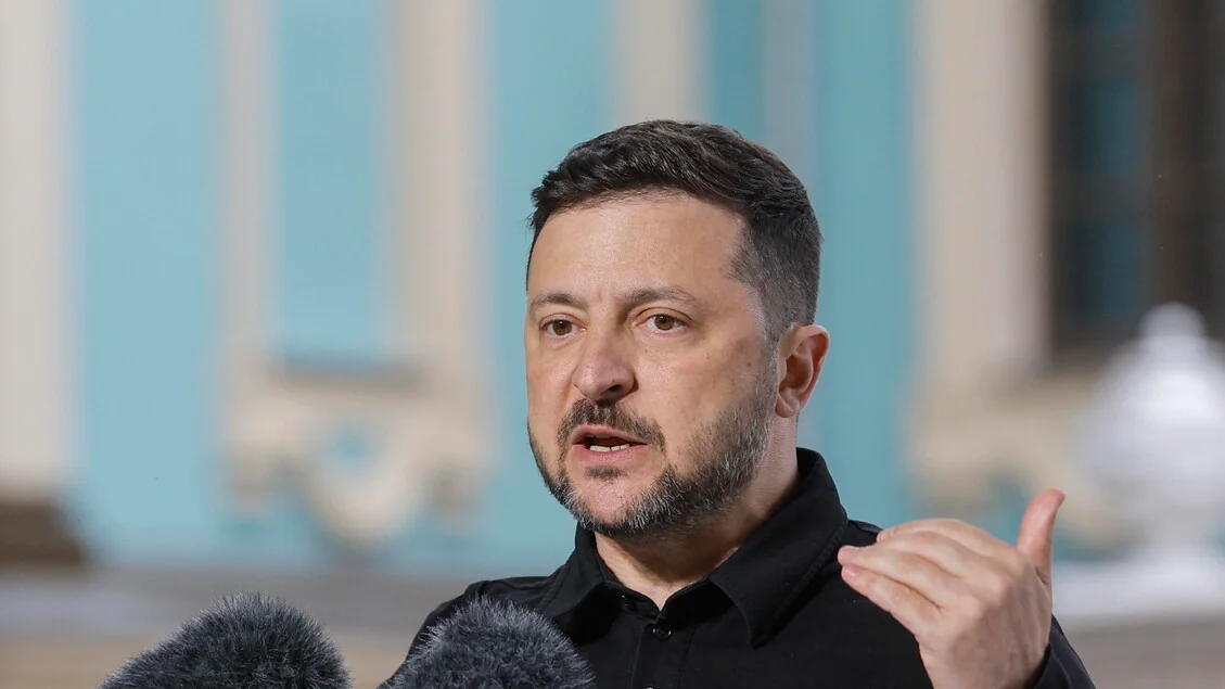 Ucraina: i Volenterosi e Zelensky a Londra, Trump si sfila dal negoziato