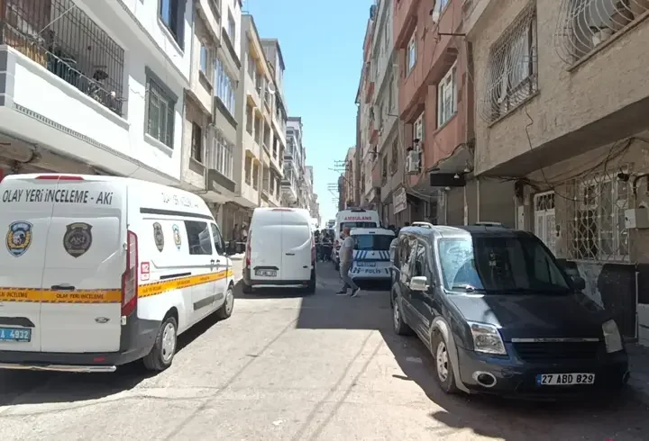 Cezaevinden izinli çıktı, eski eşini öldürüp yaşamına son verdi
