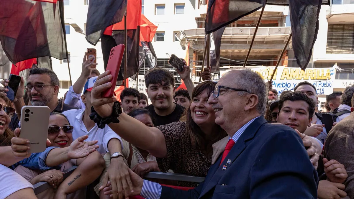 La crisis política en Misiones generó un parteaguas en el oficialismo: el gobernador Passalacqua suma adhesiones y Rovira pierde referentes
