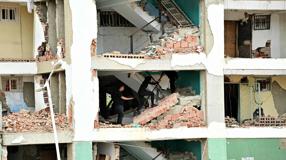 Terremoto in Venezuela: Non ce l'ha fatta il piccolo Fabio, speranze per un dirigente di polizia