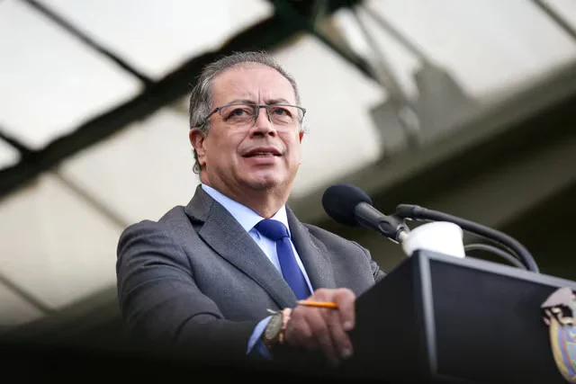 Petro respondió a la Contraloría y afirmó que una reforma tributaria habría evitado el déficit fiscal: “No habría dudas sobre la financiación”