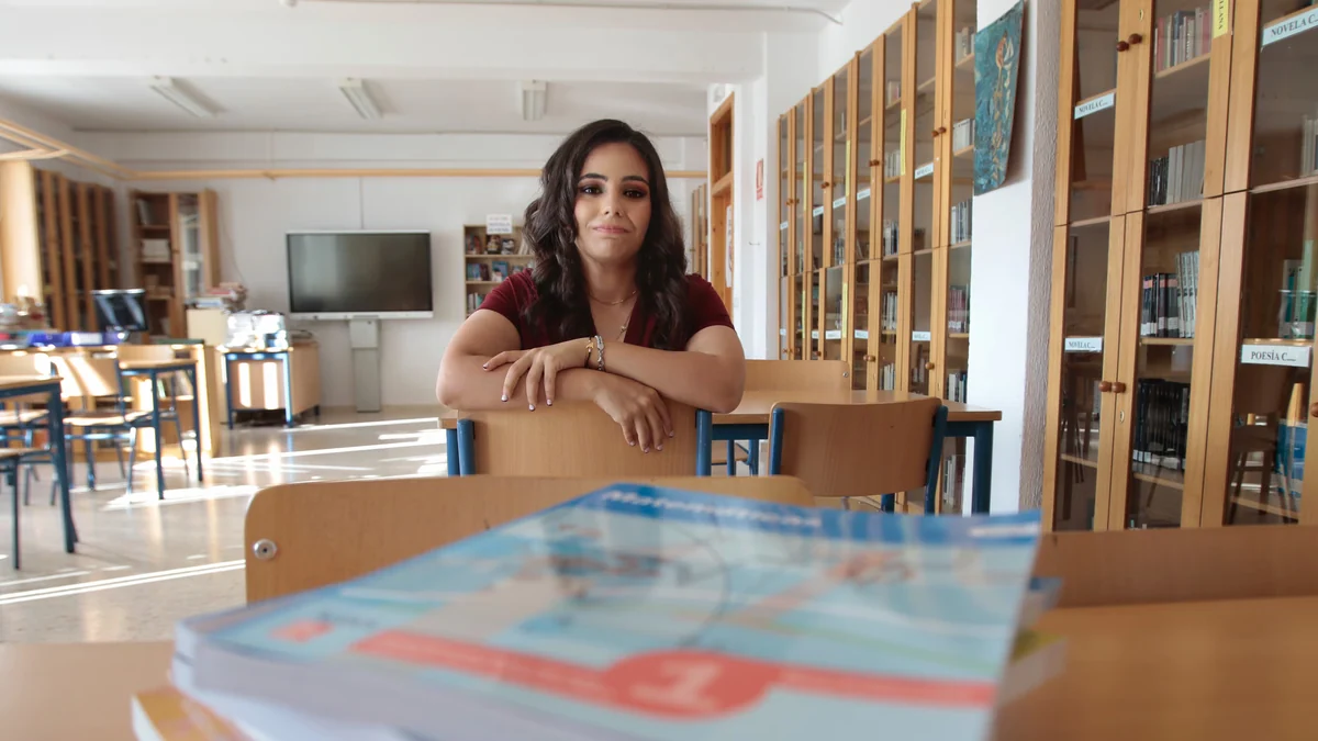 Noelia Besada, estrella de la Selectividad sevillana pese a las trabas: “Me acostumbré a estudiar con el ruido”