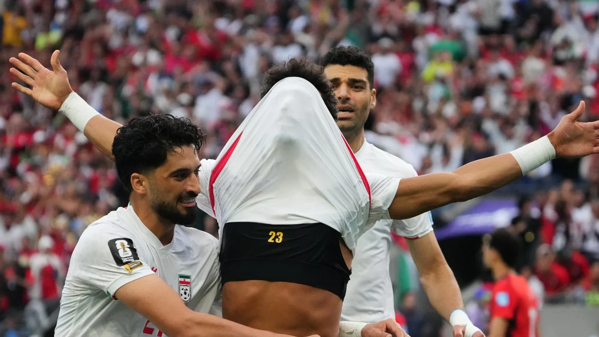 El VAR amarga el ‘Orgullo’ de Irán en el último minuto y clasifica a Egipto que hace historia: los goles y el resumen, en vídeo