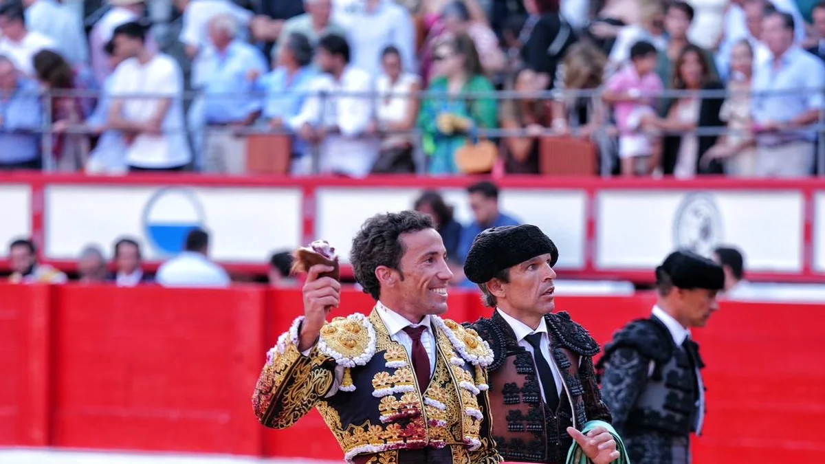 David de Miranda levanta el triunfo a puro huevo y Borja Jiménez pone el toreo en Santander