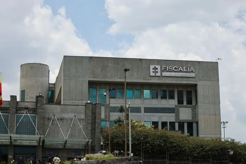 Fiscal en Bogotá habría archivado decenas de casos de abuso sexual infantil sin justificación: el ente acusador la llevará a juicio