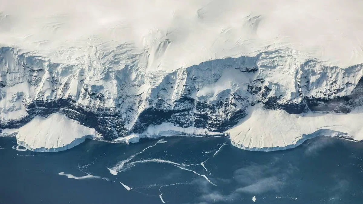 Por qué la Antártida se congeló antes que el Ártico: un estudio descifró uno de los grandes enigmas climáticos