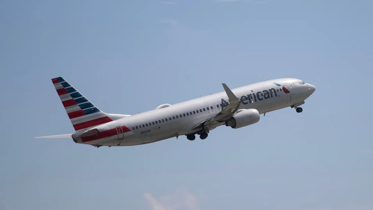Aerocivil sancionó a American Airlines por incumplir pago de comisiones a agencias de viajes en Colombia