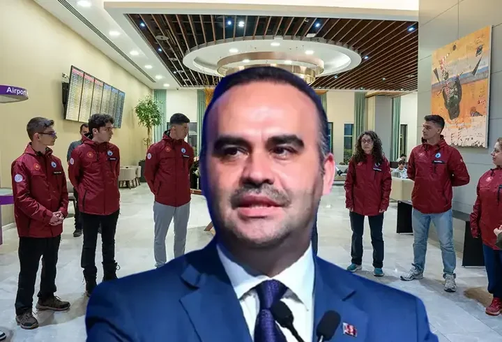 Bakan Kacır duyurdu: Türk bilim insanları altıncı kez Arktik'te
