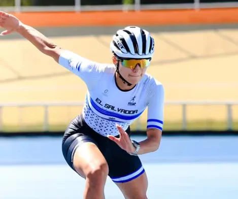 ¡Reina de la velocidad! La salvadoreña Ivonne Nóchez se corona campeona panamericana y apunta a Santo Domingo 2026