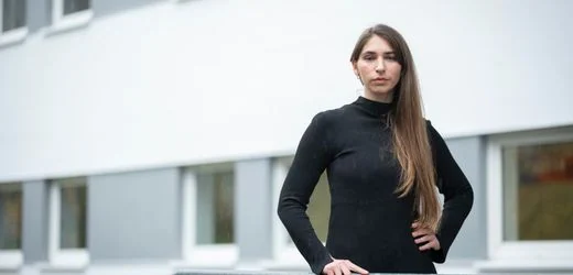 Antisemitismus im Netz: Anne-Frank-Bildungsstätte sieht gefährliche Entwicklung