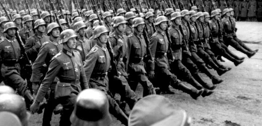 Polen: Wie das deutsche Interesse an der Nazikartei aufgenommen wird