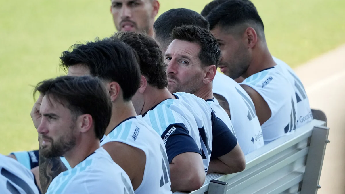 Argentina volvió a las prácticas tras la remontada ante Egipto: cómo está “Cuti” Romero y el detalle de Messi al saltar a la cancha