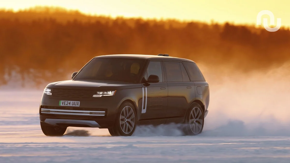 Voici pourquoi le futur Range Rover électrique coûtera plus cher que son jumeau thermique