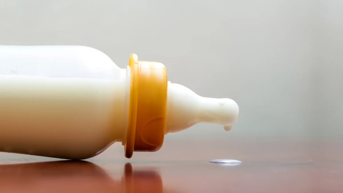 Le lait contaminé consommé par un bébé mort à Angers mis hors de cause