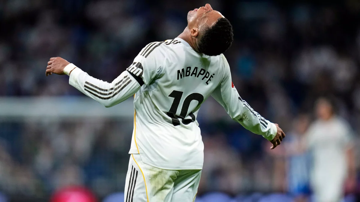 «Il n’est pas là pour aider l’équipe» : Mbappé (encore) cible des critiques à Madrid après le Clasico
