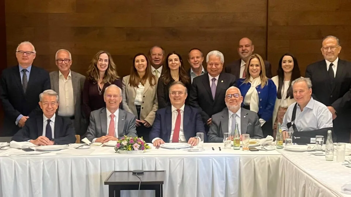 Ante inminente revisión anual del T-MEC, Marcelo Ebrard se reúne con empresarios rumbo al próximo encuentro