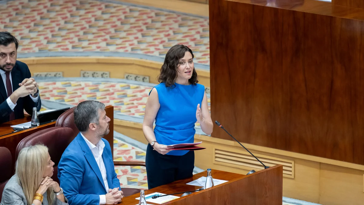 La inmigración vuelve a centrar el debate en la Asamblea de Madrid con la declaración de Zapatero de mar de fondo