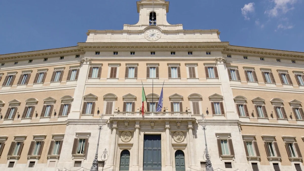 Pressing per l'intesa in maggioranza, mediazione al fotofinish sulle preferenze