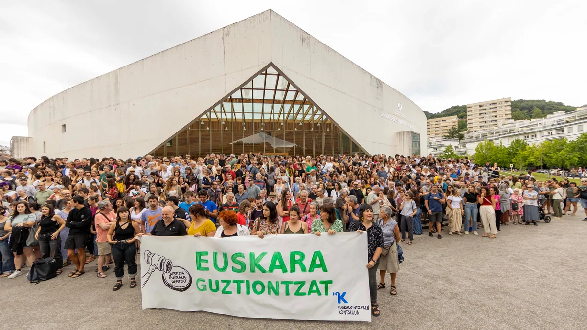 La lluvia de ceros en Euskera en la PAU vasca, en los tribunales: “Se está politizando”