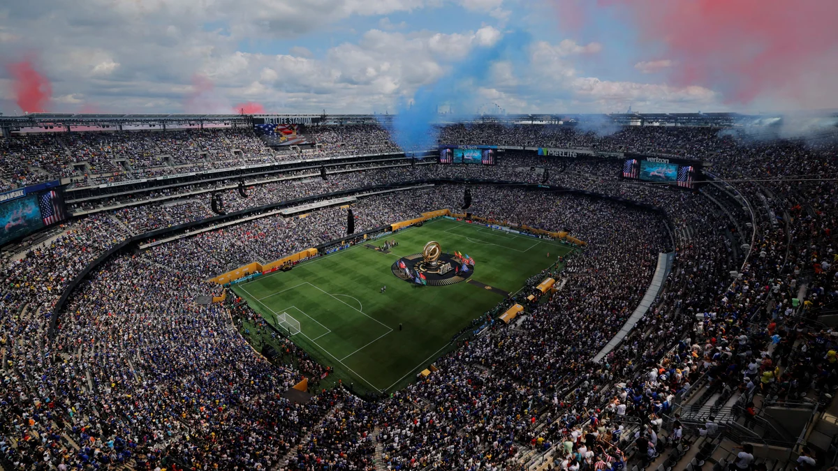 La FIFA vende el campo que se utilizará para la final del Mundial en piezas de 450 dólares