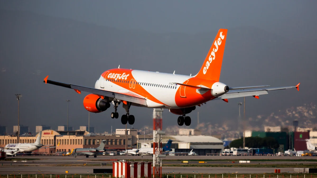 El fondo Castlelake estudia lanzar una opa por easyJet