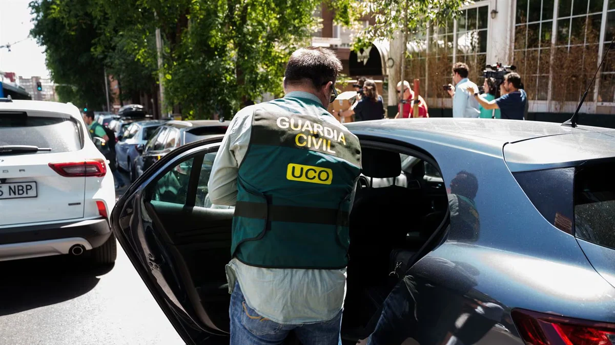 Interior dice que no abrió ninguna información reservada a instancias de Leire Díez y reitera el apoyo a la UCO