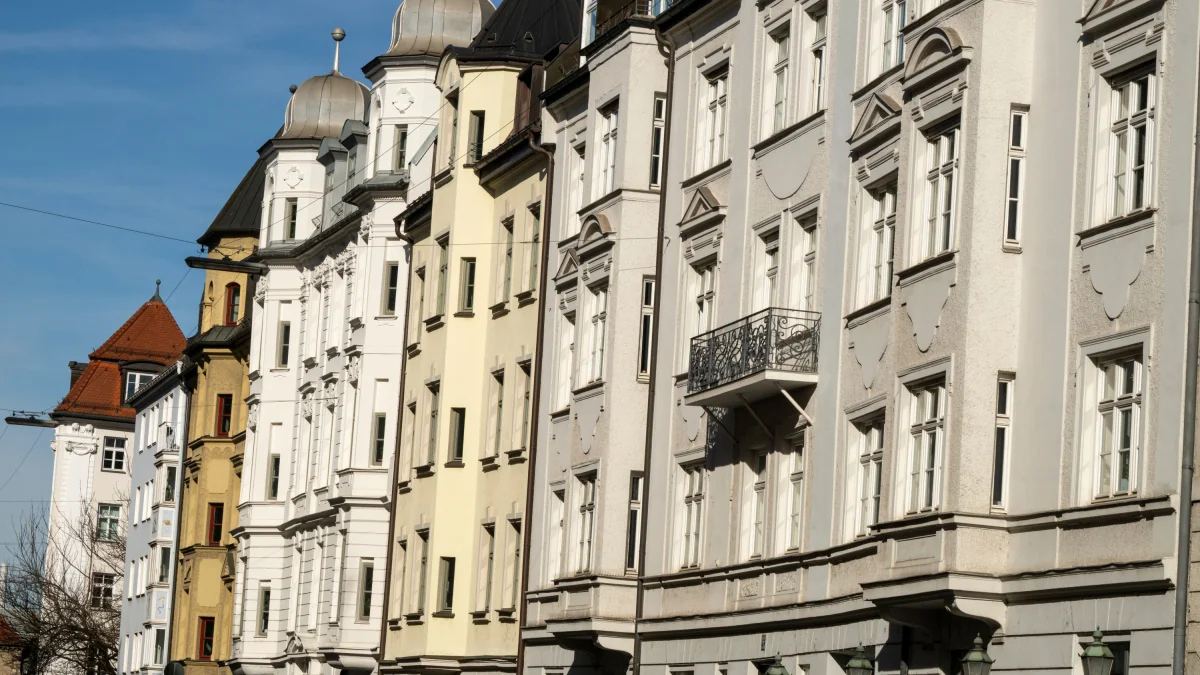 87.000 Euro weniger Rendite: Selbstnutzer von Immobilien gegenüber Vermietern steuerlich benachteiligt