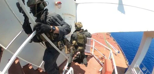 Frankreich lässt russischen Schattentanker nach Verstoß gegen Flaggenregel weiterfahren